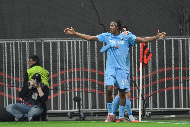 OGC Nizza - SC Freiburg OGC Nizza - SC Freiburg