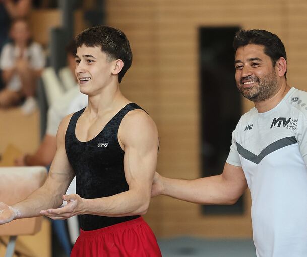 Ludwigsburger Hoffnungsträger im Abstiegskampf: Timo Eder (links), hier mit Trainer Martin Hecht.
