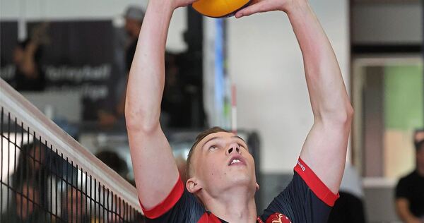 Finnischer MTV-Zuspieler: Tomi Saarinen.