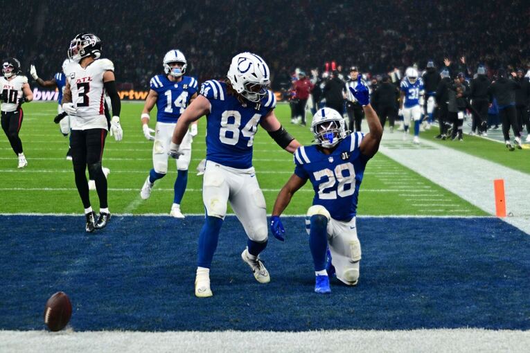 Indianapolis Colts - Atlanta Falcons Indianapolis Colts - Atlanta Falcons