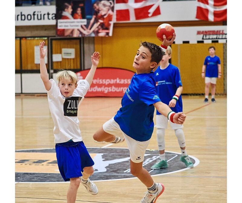 Mini-Handball-EM von UU
Sieger: Faröer