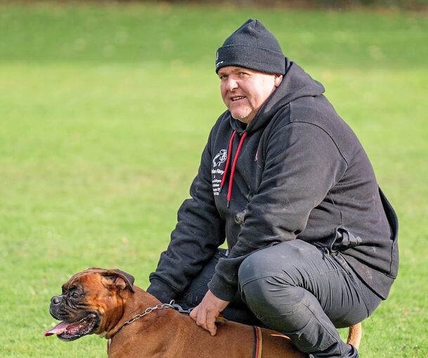 Markus Fässy und sein Boxerrüde Figlio von Alt-Bayern: Im Hundesport hat das Team alles erreicht, was man erreichen kann.