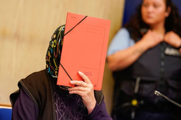 Sauerstoffgerät von Patientin abgestellt? Seniorin vor Gericht