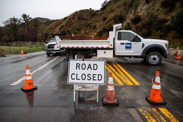 Mindestens zwei Tote bei Regenstürmen in Kalifornien Mindestens zwei Tote bei Regenstürmen in Kalifornien