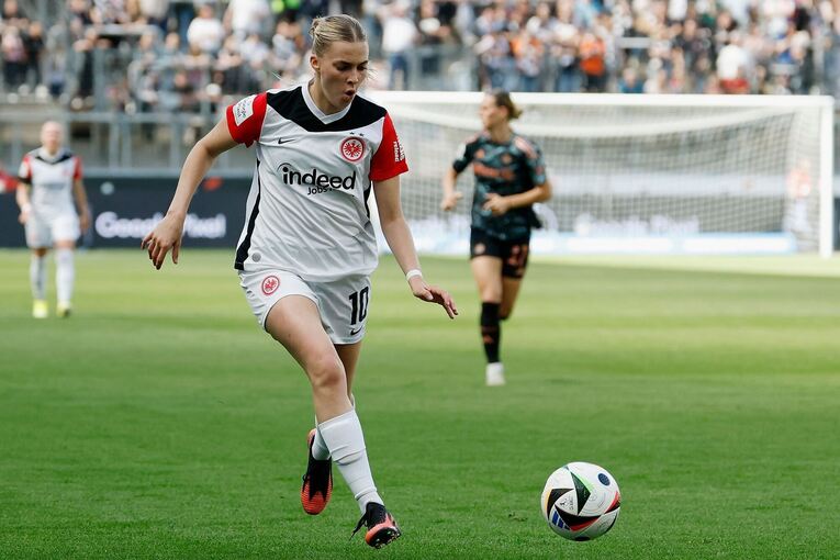 Laura Freigang Laura Freigang