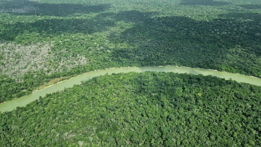 Überflug über das Amazonasgebiet Überflug über das Amazonasgebiet