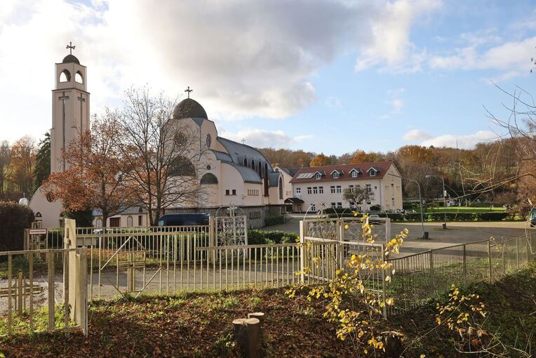 Baby vor Kloster im hessischen Waldsolms gefunden Baby vor Kloster im hessischen Waldsolms gefunden
