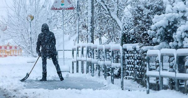 Stadt-Ludwigsburg-gibt-Tipps-So-muss-bei-Schnee-richtig-ger-umt-werden