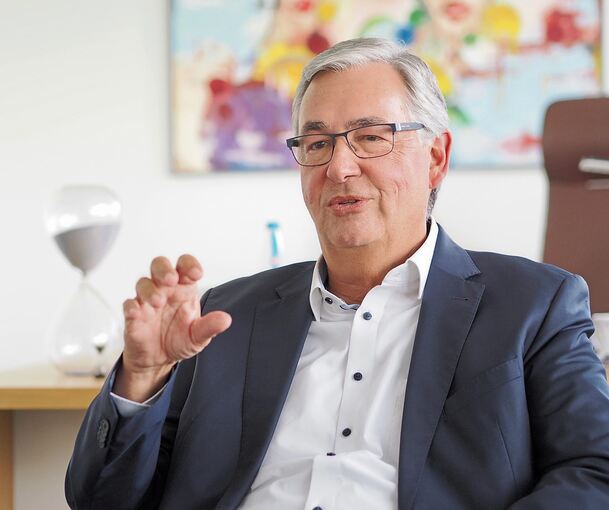 „Innovative Projekte kaum noch realisierbar“: Dietmar Allgaier wirft Ludwigsburg fehlende Verlässlichkeit vor und warnt nach dem Aus für die große Stadtbahnlösung vor deutlichen Folgen.