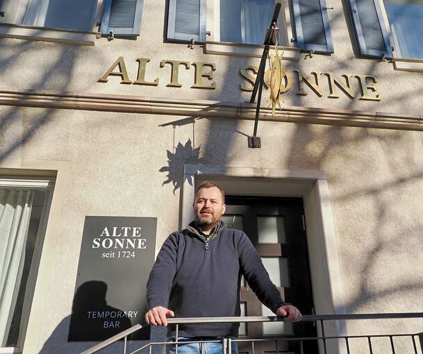 Alte Sonne: Ralf Müller sorgt wieder für entspannte Bar-Atmosphäre mit DJ-Sound.