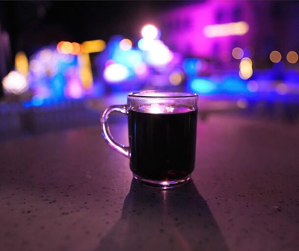 „Wasser in den Glühwein“: Trotz erfolgreicher Premiere wollte eine Ratsmehrheit den Veranstaltern des Weihnachtsmarkts nicht unter die Arme greifen.