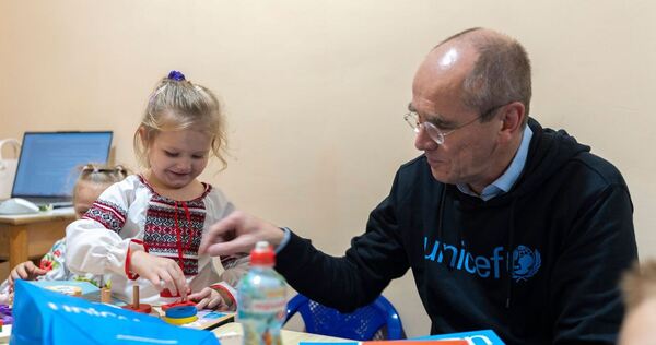 Unicef-Geschäftsführer Schneider in der Ostukraine