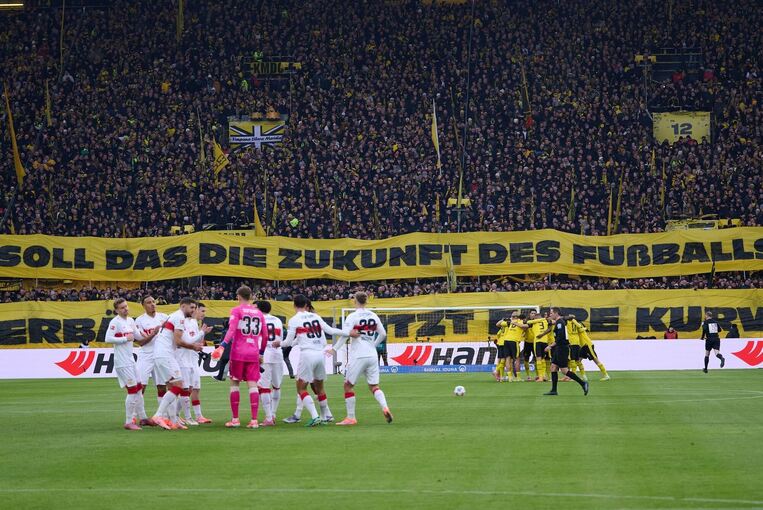 Borussia Dortmund - VfB Stuttgart