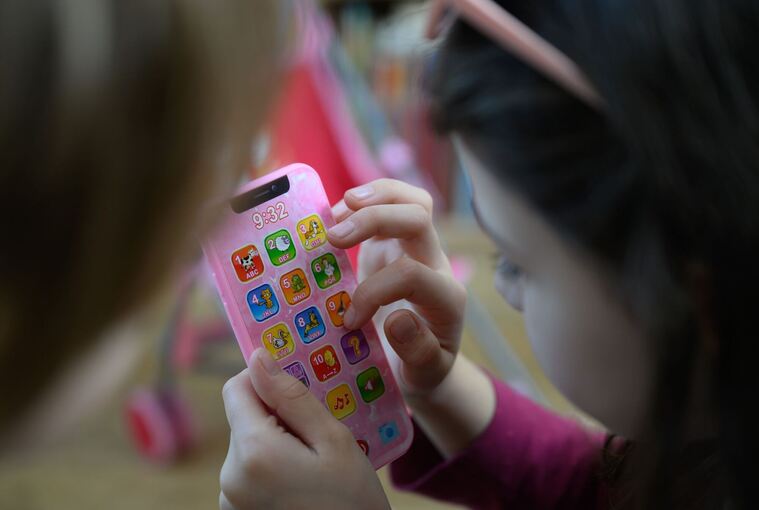 Kinderspielzeug Kinderspielzeug