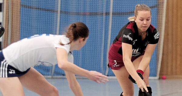 Greta Meissner (rechts) und die HCL-Frauen haben den Klassenerhalt in der 1. Bundesliga in der letzten Hallensaison geschafft – während den Männern gleichzeitig der Aufstieg gelungen ist.