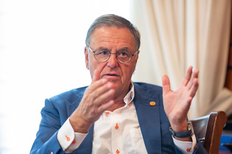 Roland Mack Roland Mack