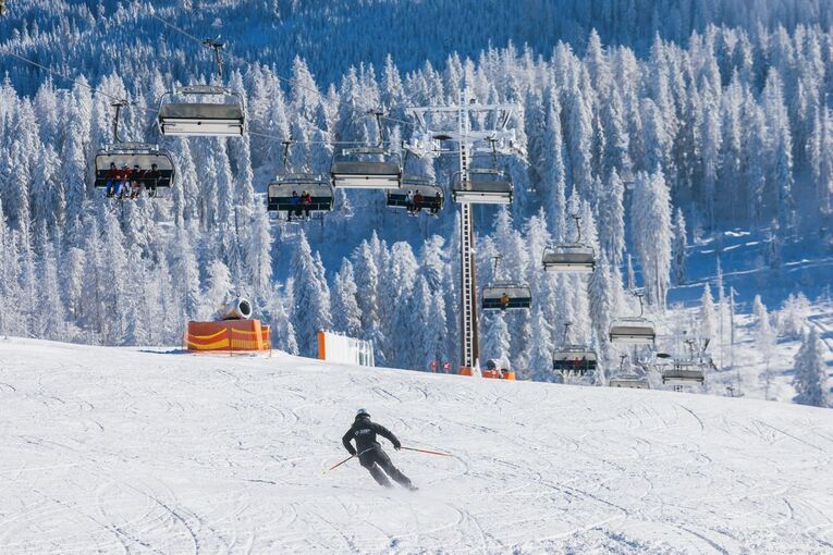 Saisonstart am Feldberg für Wintersportler mit Jahreskarte