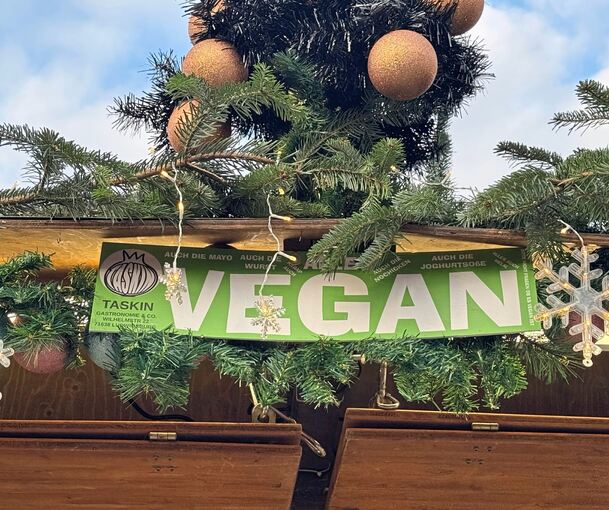 Auf dem Weihnachtsmarkt in Ludwigsburg gibt es viele vegane Angebote.