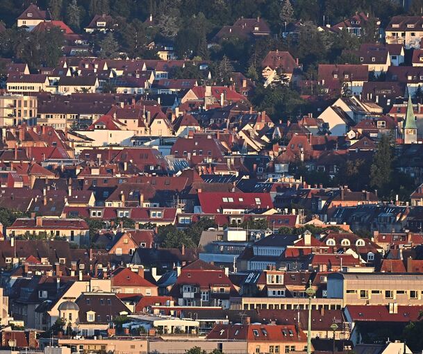 Blick auf Stuttgart: Nach der Stadtbahn-Absage könnte Ludwigsburg zunehmend an Bindungskraft verlieren – und die Landeshauptstadt davon profitieren.