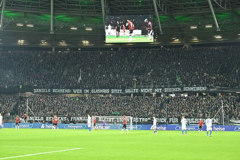 Hannover 96 - Karlsruher SC Hannover 96 - Karlsruher SC