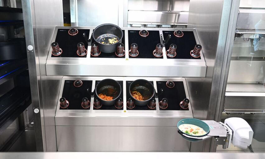 Roboterküche im Uniklinikum