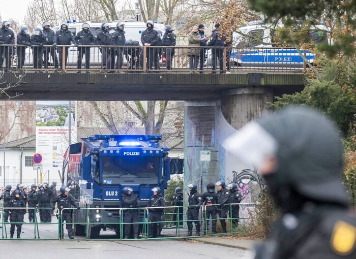 Neugründung AfD-Jugendorganisation – Proteste