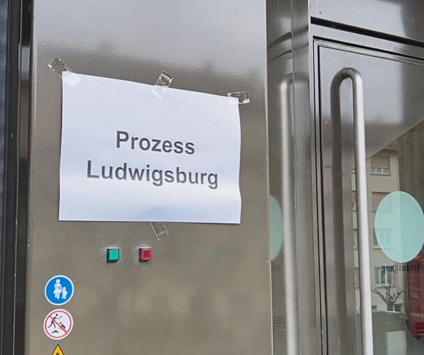 Am Landgericht in Stuttgart startet der Prozess wegen des tödlichen Raserunfalls in Ludwigsburg.