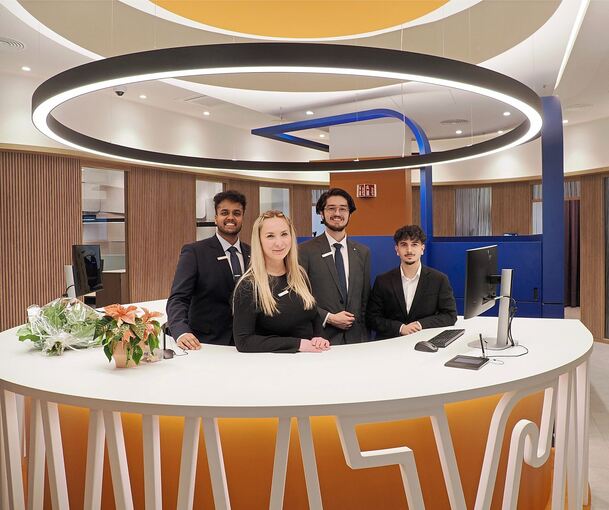 Der Empfangsbereich der umgebauten Volksbank-Filiale am Arsenalplatz.