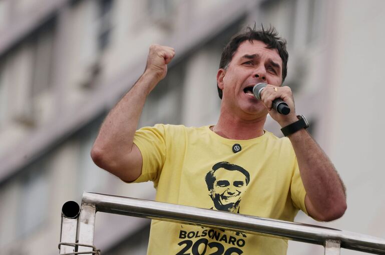 Bolsonaro nominiert Sohn als Präsidentschaftskandidaten
