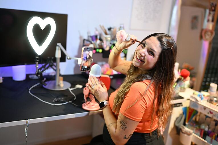 Geräusch-Influencerin Miss Mi