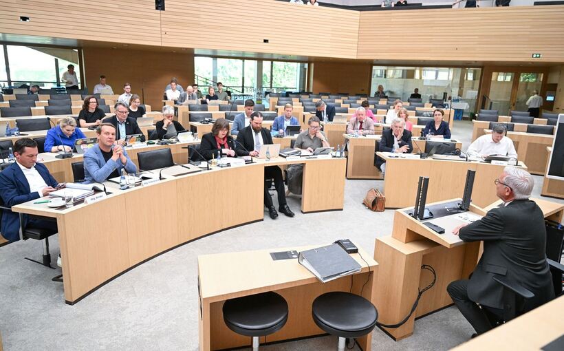 Strobl als Zeuge vor Landtags-Untersuchungsausschuss Strobl als Zeuge vor Landtags-Untersuchungsausschuss