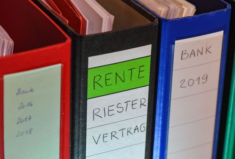 Verbraucherschützer kritisieren Riester-Kosten Verbraucherschützer kritisieren Riester-Kosten