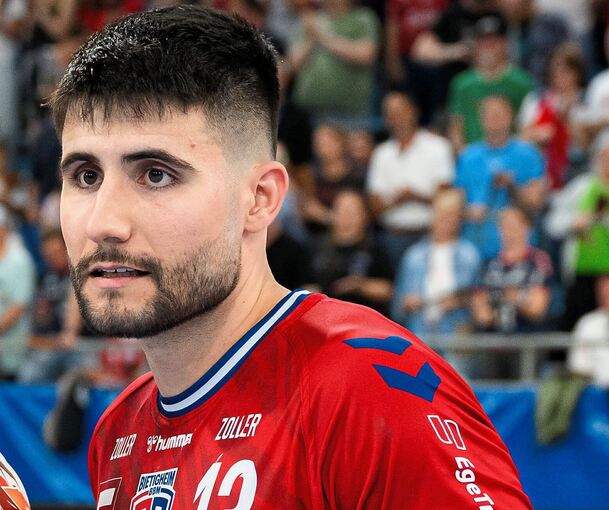 Juan de la Pena. Juan de la Pena.