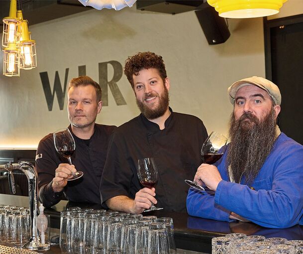 Jörg Berghoff (links), Tarik Rojano-Adam (Mitte) und Pascal Fetzer stehen hinter der Scala-Gastronomie.