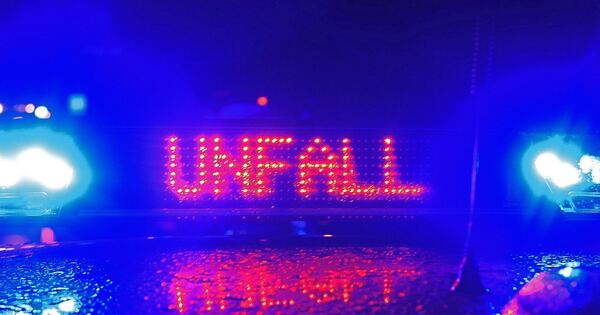 Unfall-bei-Vaihingen-Drei-Verletzte-und-ein-Schaden-von-32-000-Euro