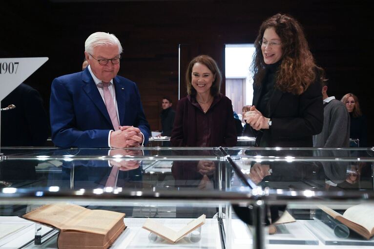 Bundespräsident Steinmeier besucht Rilke-Ausstellung Bundespräsident Steinmeier besucht Rilke-Ausstellung