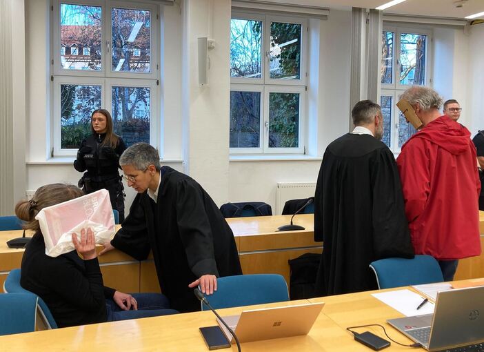 Prozessauftakt um mutmaßliche Geiselnahme in Erfurt Prozessauftakt um mutmaßliche Geiselnahme in Erfurt