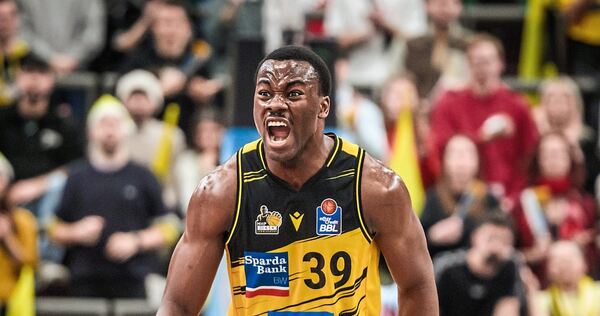 Giftiger Verteidiger und voller Energie: Maxwell Dongmo Temoka im Spiel gegen die Gladiators Trier.