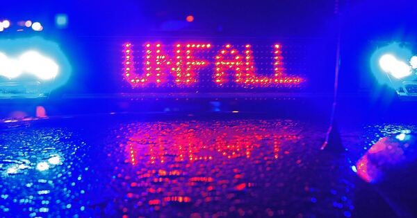 Zwei-Verletzte-bei-Unfall-an-Einm-ndung-in-Unterriexingen