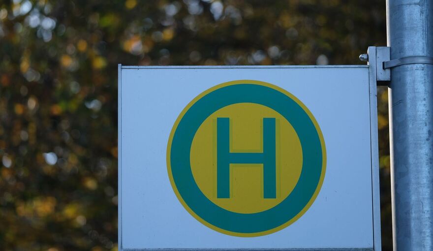 Bushaltestelle Bushaltestelle