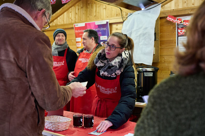 Der Stand der LKZ auf dem Barock-Weihnachtsmarkt Ludwigsburg.