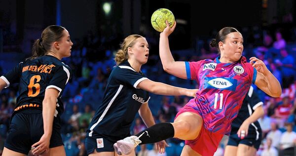 Jugendnationalspielerin Paula Hofer will mit der SGSB die Klasse halten, fällt aber vorerst mit einer Schulterverletzung aus.