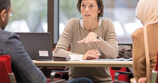 Wohnung, Behördengänge, Schulanmeldungen: Für diese Fragen bietet das Welcome Center Stuttgart ausländischen Fachkräften auch im Kreis Ludwigsburg seit zehn Jahren persönliche Beratungsgespräche an.