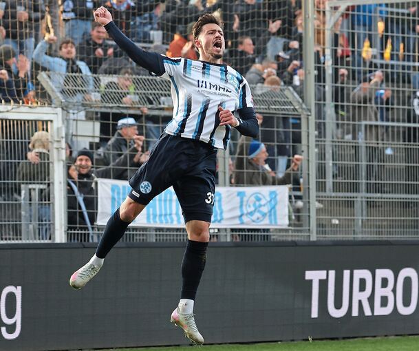 Treffsicherer Angreifer: Flamur Berisha bejubelt einen seiner neun Saisontreffer.