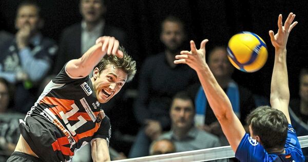 Kraftvoller Außenangreifer: Cody Kessel spielt seit Anfang des Monats für Giesen.