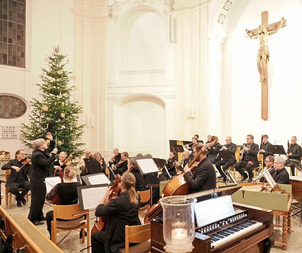 Energetisch stimulierenden Dirigat: Andreas Kraft bei seinem Debüt mit dem Concerto Ludwigsburg.
