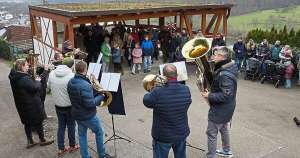 Der dritte Stopp der Weihnachtsliedertour in Poppenweiler.