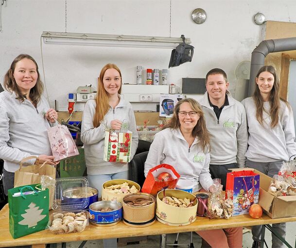 Hundert Geschenktüten hat der Verein „Hope“ befüllt.