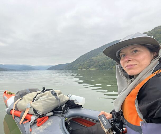 Die Kanutour hat Madeline Hoffmann an ihre Grenzen gebracht.