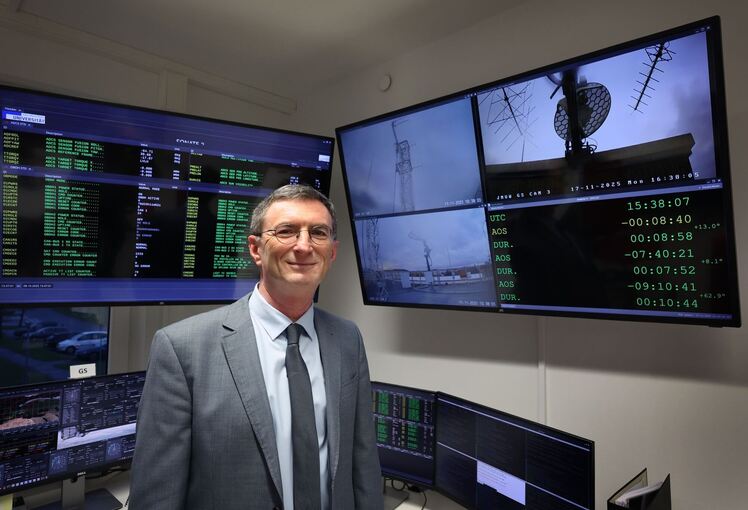 Hakan Kayal, Professor für Raumfahrttechnik